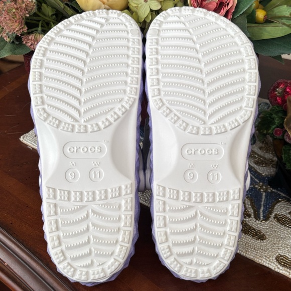 Brand New Crocs Classic Iridescent Geometric Clog sLight Purple Casual Comfy - Picture 12 of 14